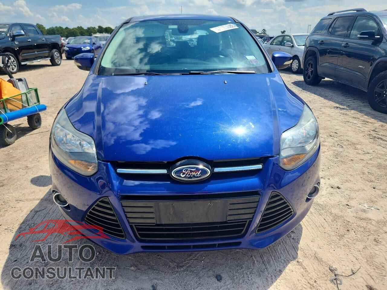 FORD FOCUS 2012 - 1FAHP3N26CL320667