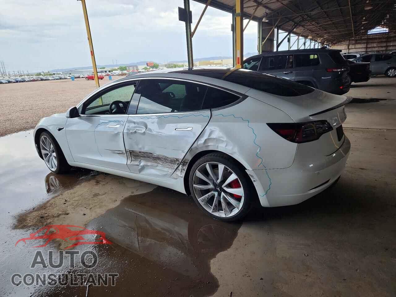 TESLA MODEL 3 2019 - 5YJ3E1EBXKF514179
