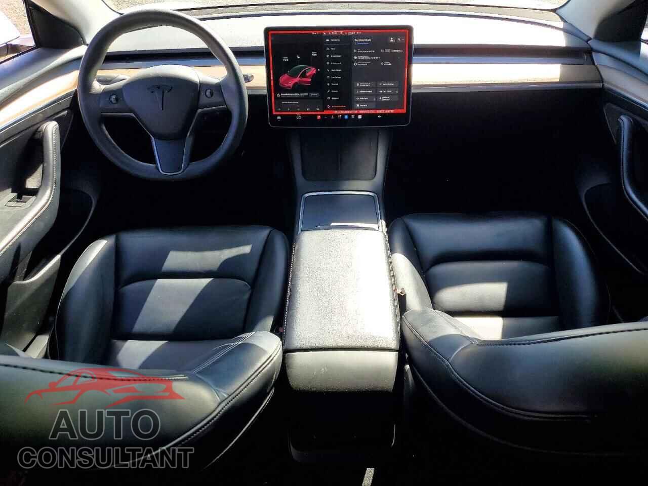 TESLA MODEL 3 2021 - 5YJ3E1EA9MF031745