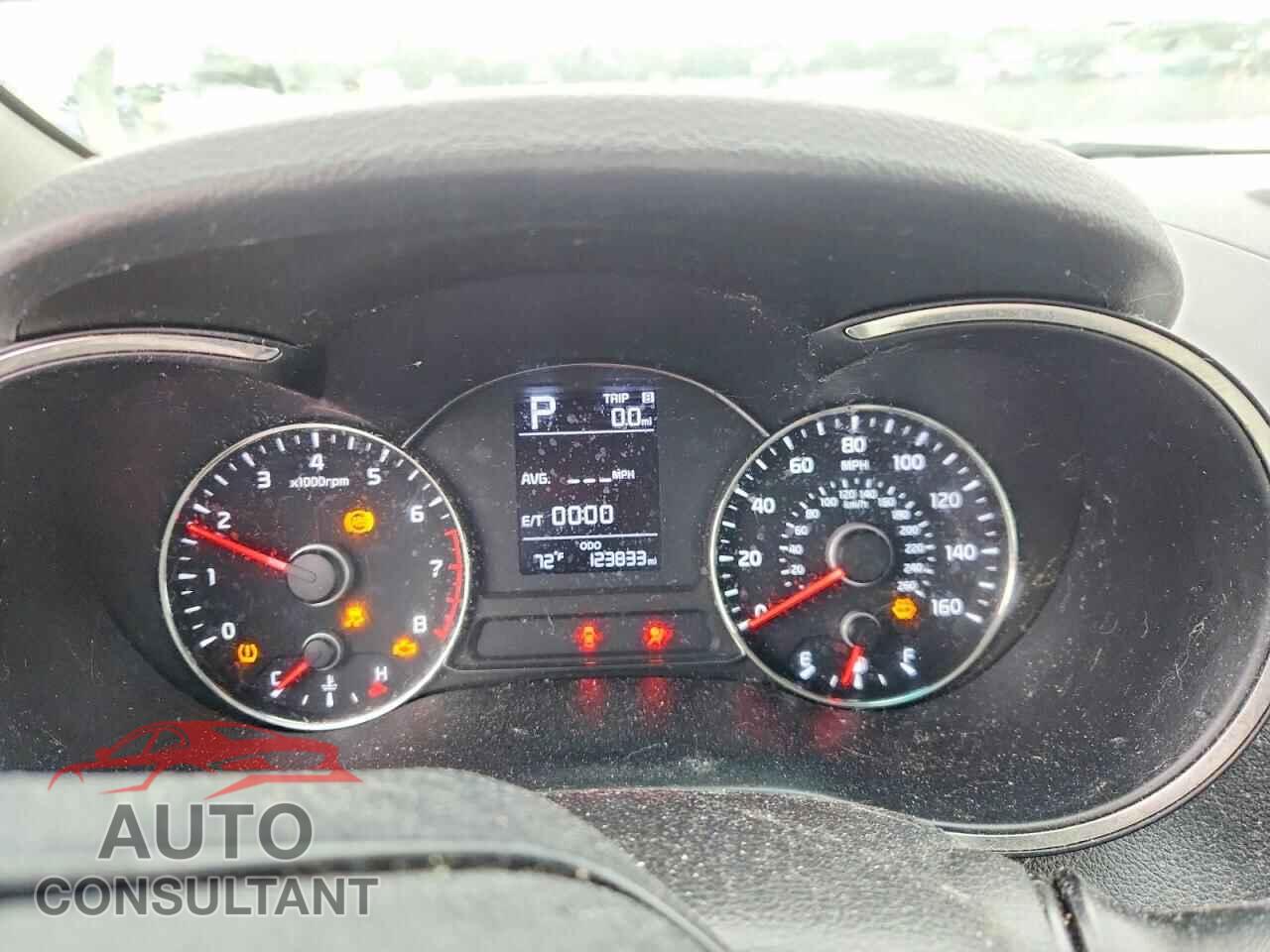 KIA FORTE 2017 - 3KPFK4A76HE077689