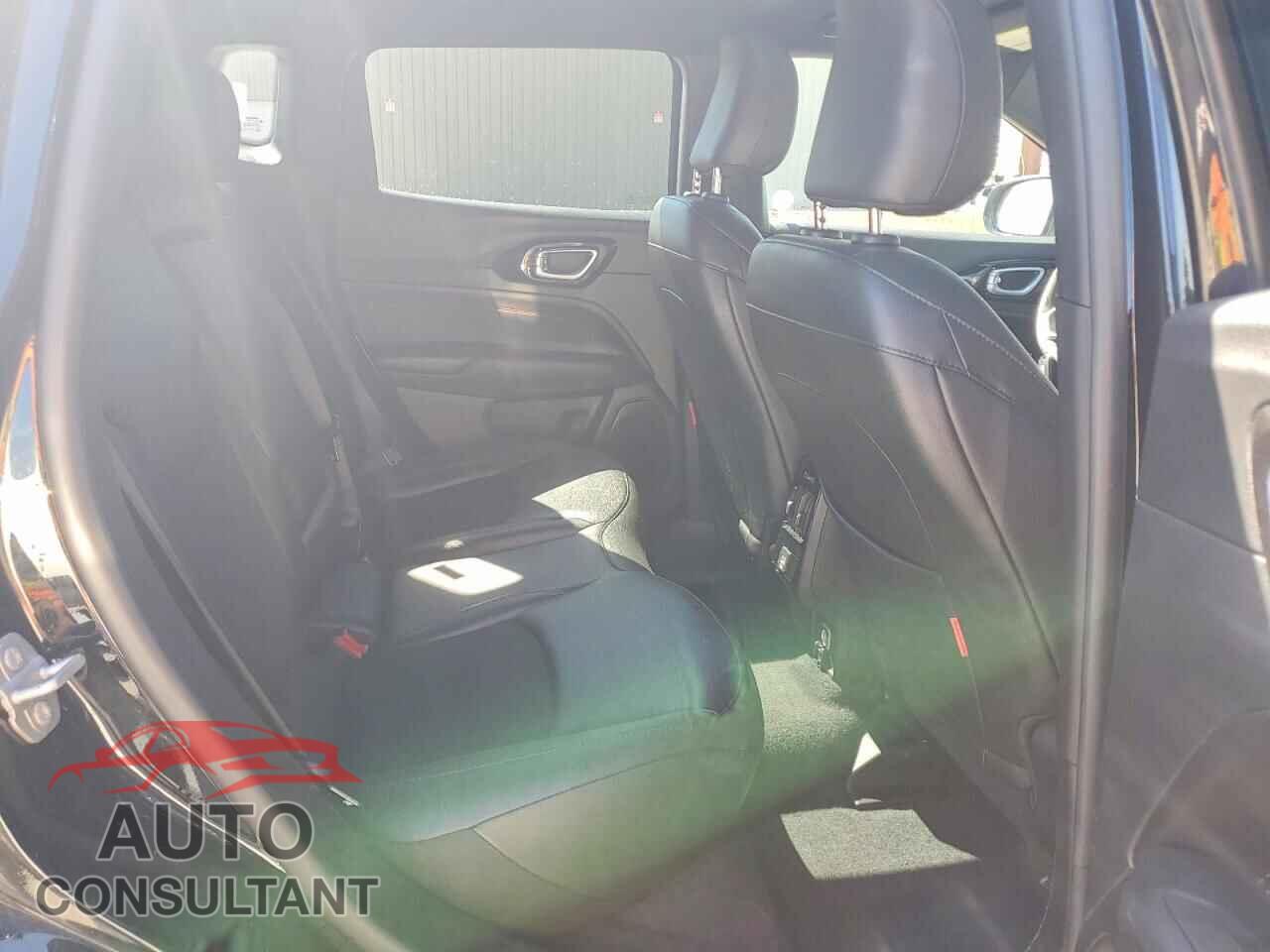 JEEP COMPASS 2025 - 3C4NJDDN6ST613004