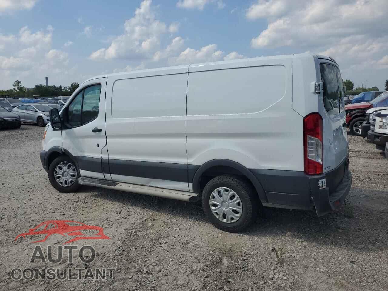 FORD TRANSIT 2017 - 1FTYR1YM8HKA78256