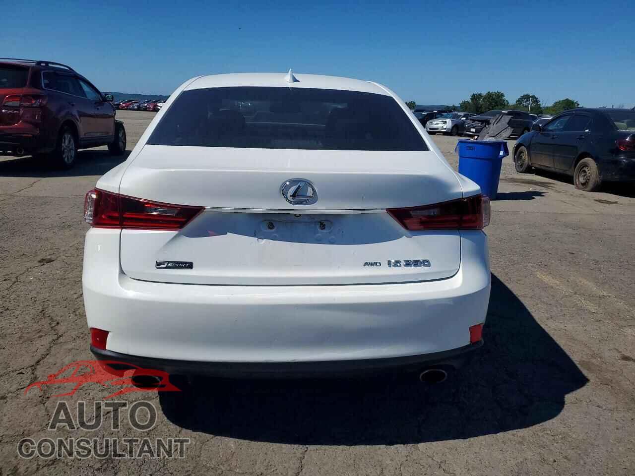 LEXUS IS 2015 - JTHCF1D24F5021540