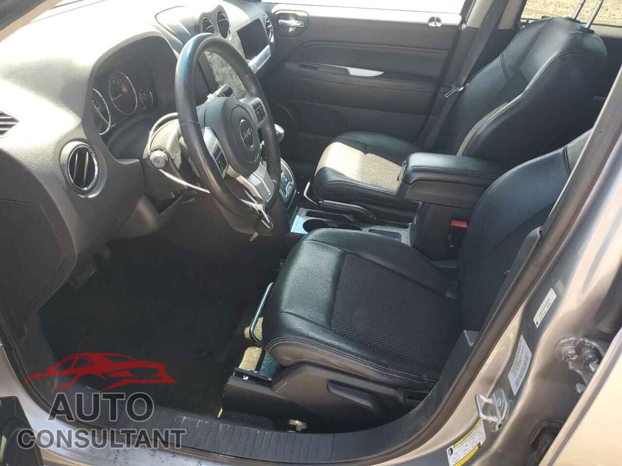 JEEP COMPASS 2015 - 1C4NJDEB3FD409132