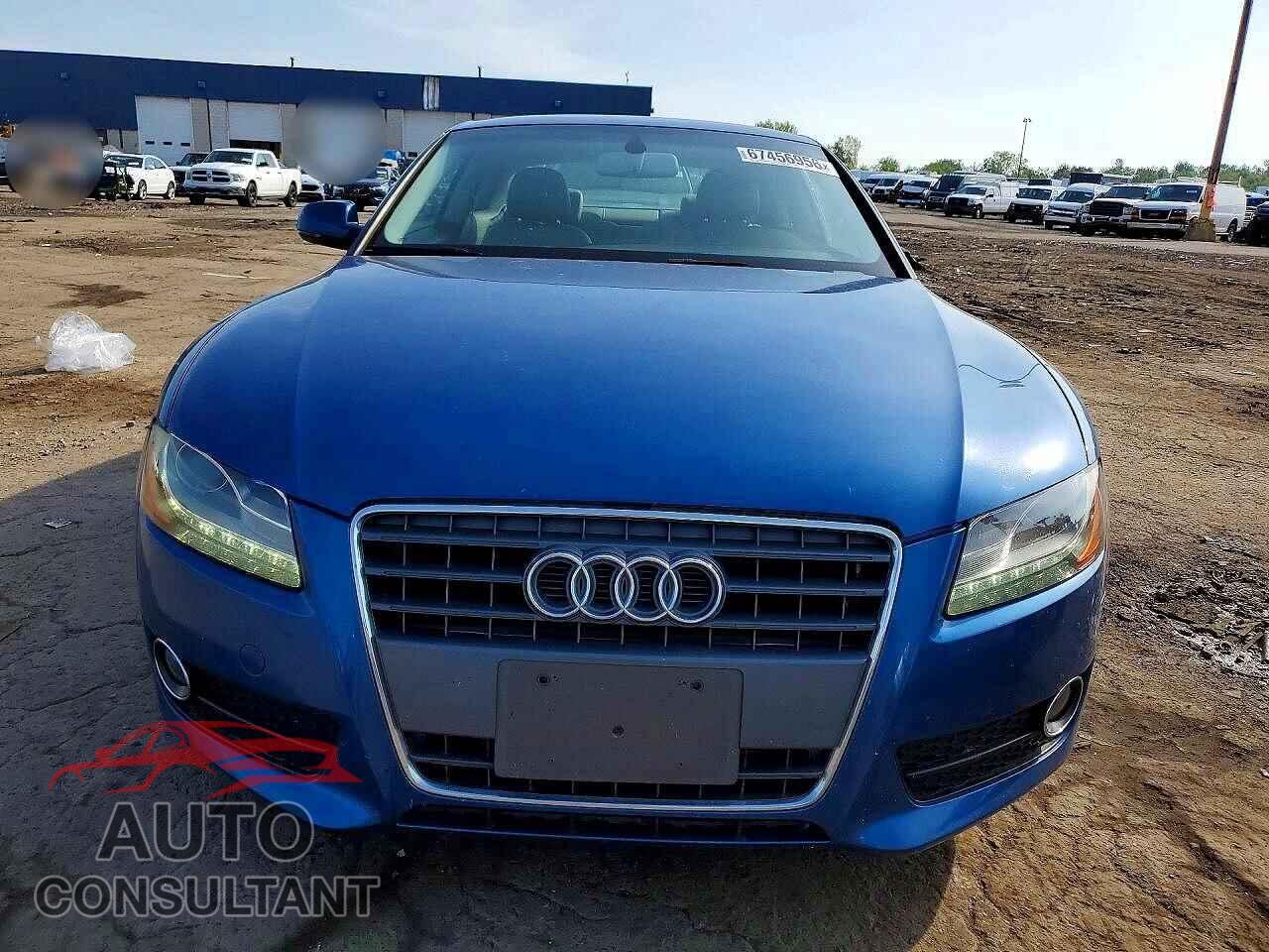 AUDI A5 2010 - WAULFAFR0AA064359