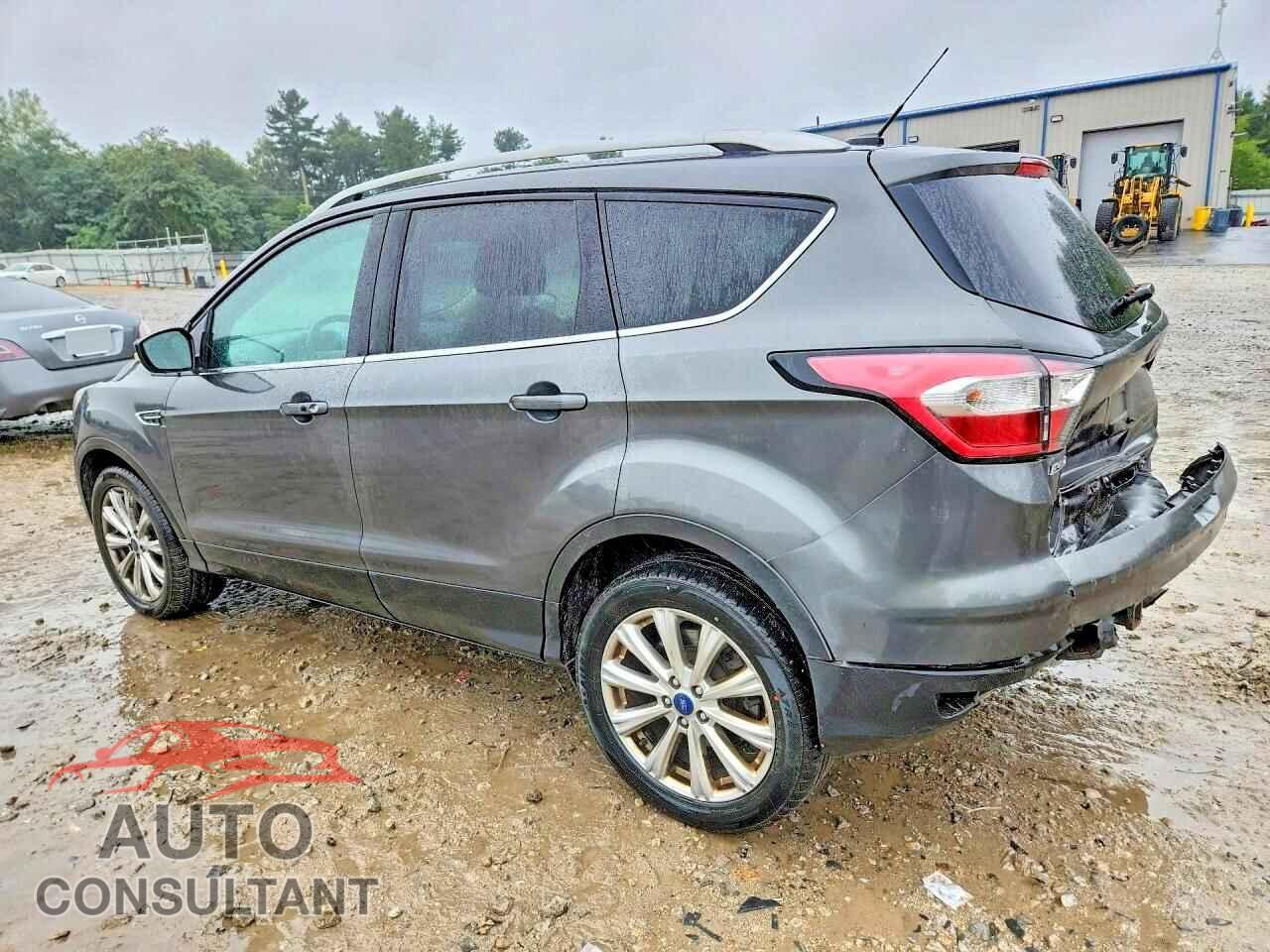 FORD ESCAPE 2017 - 1FMCU9J91HUC75752