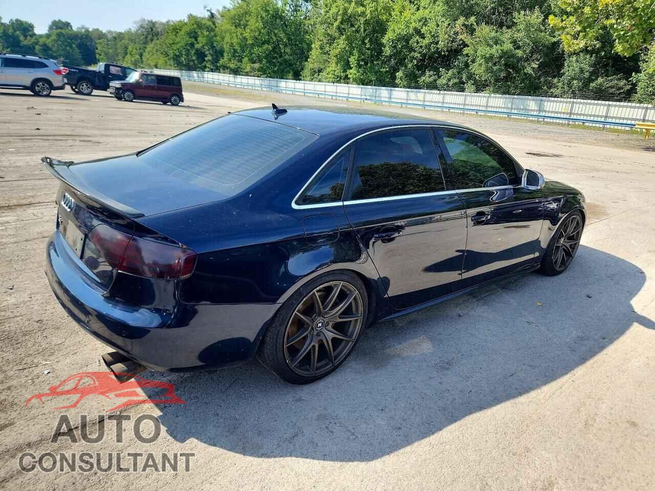 AUDI S4/RS4 2010 - WAUBGAFL3AA094640