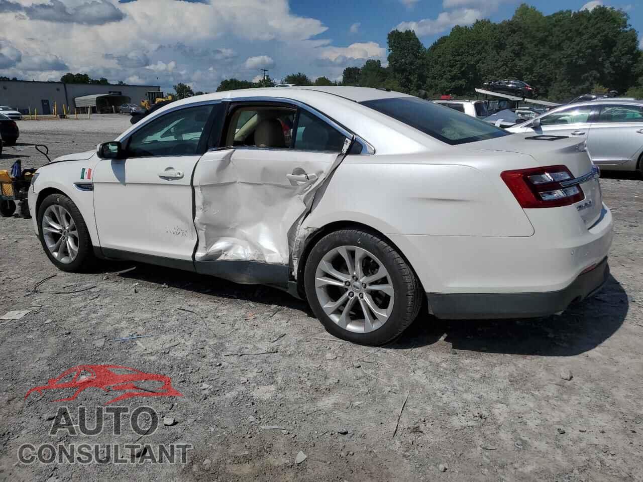FORD TAURUS 2013 - 1FAHP2E86DG206015