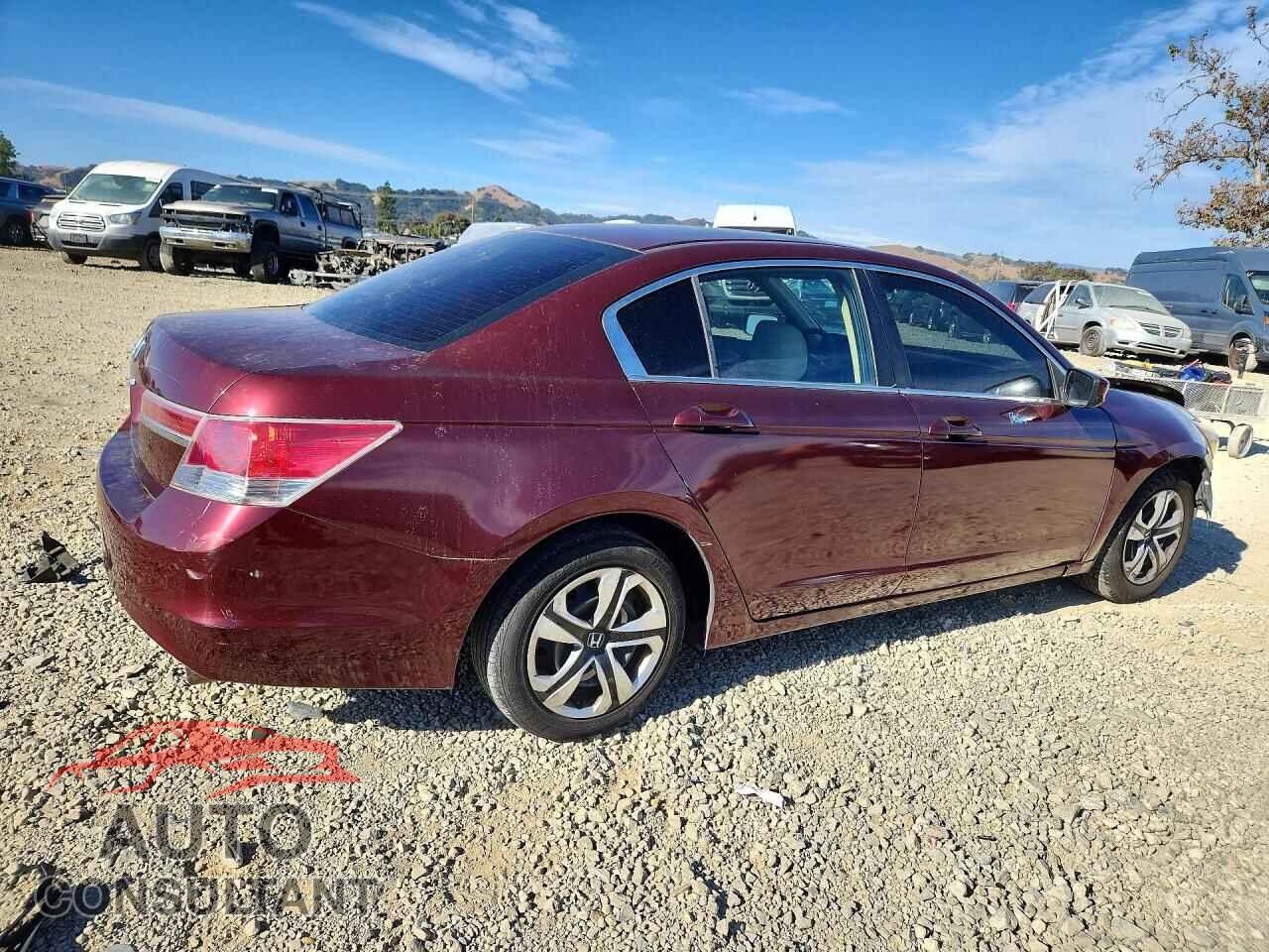 HONDA ACCORD 2012 - 1HGCP2F35CA092017
