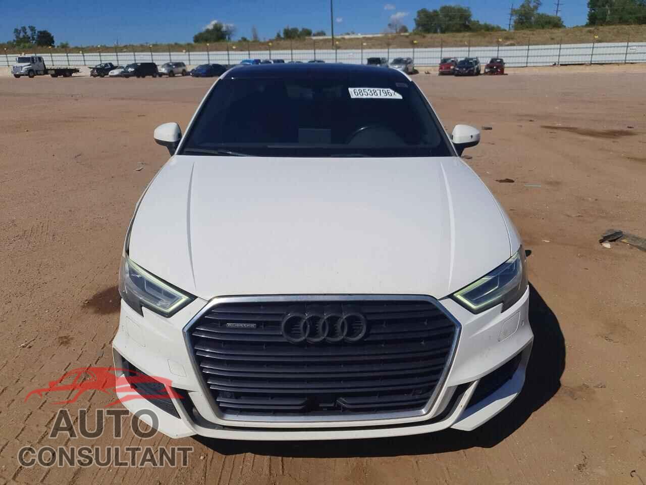 AUDI A3 2017 - WAUJ8GFF3H1012860