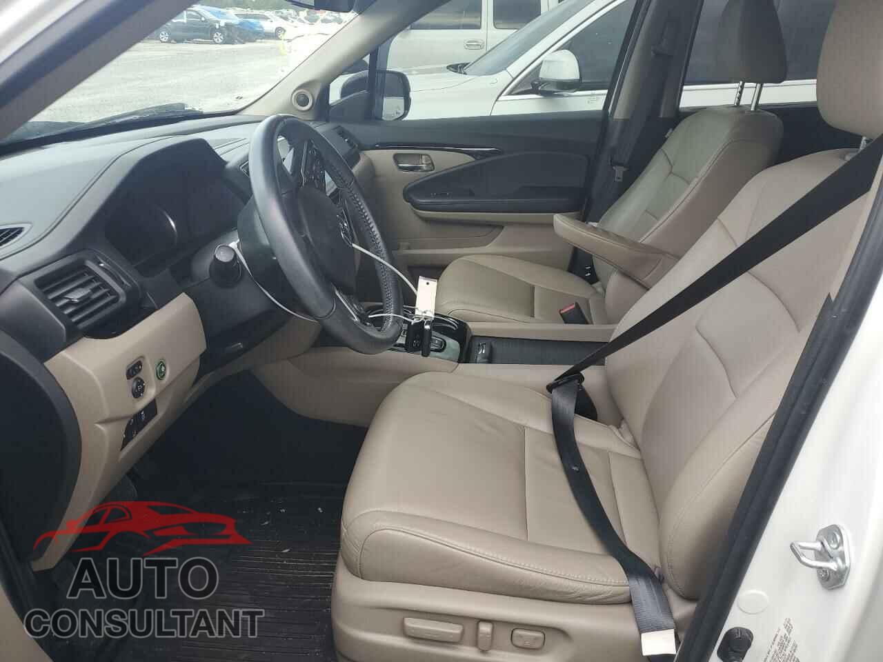 HONDA PILOT 2021 - 5FNYF5H63MB025148