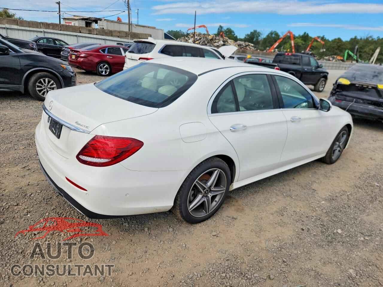 MERCEDES-BENZ E-CLASS 2018 - WDDZF4KB8JA451576
