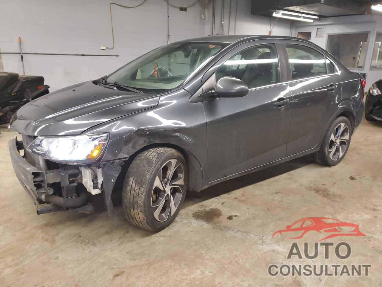 CHEVROLET SONIC 2017 - 1G1JF5SB5H4149600