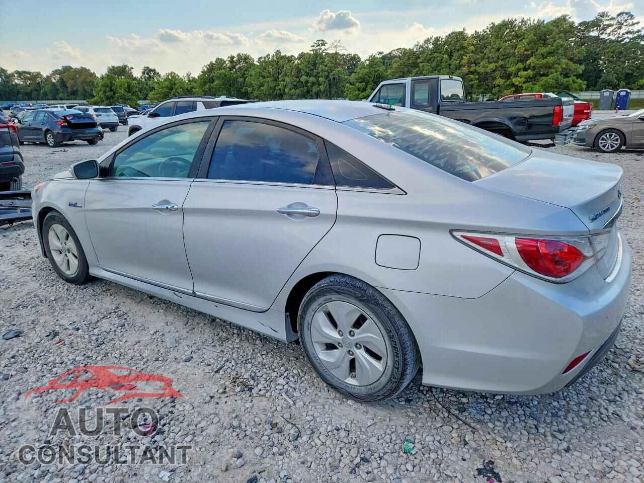 HYUNDAI SONATA 2012 - KMHEC4A42CA042086