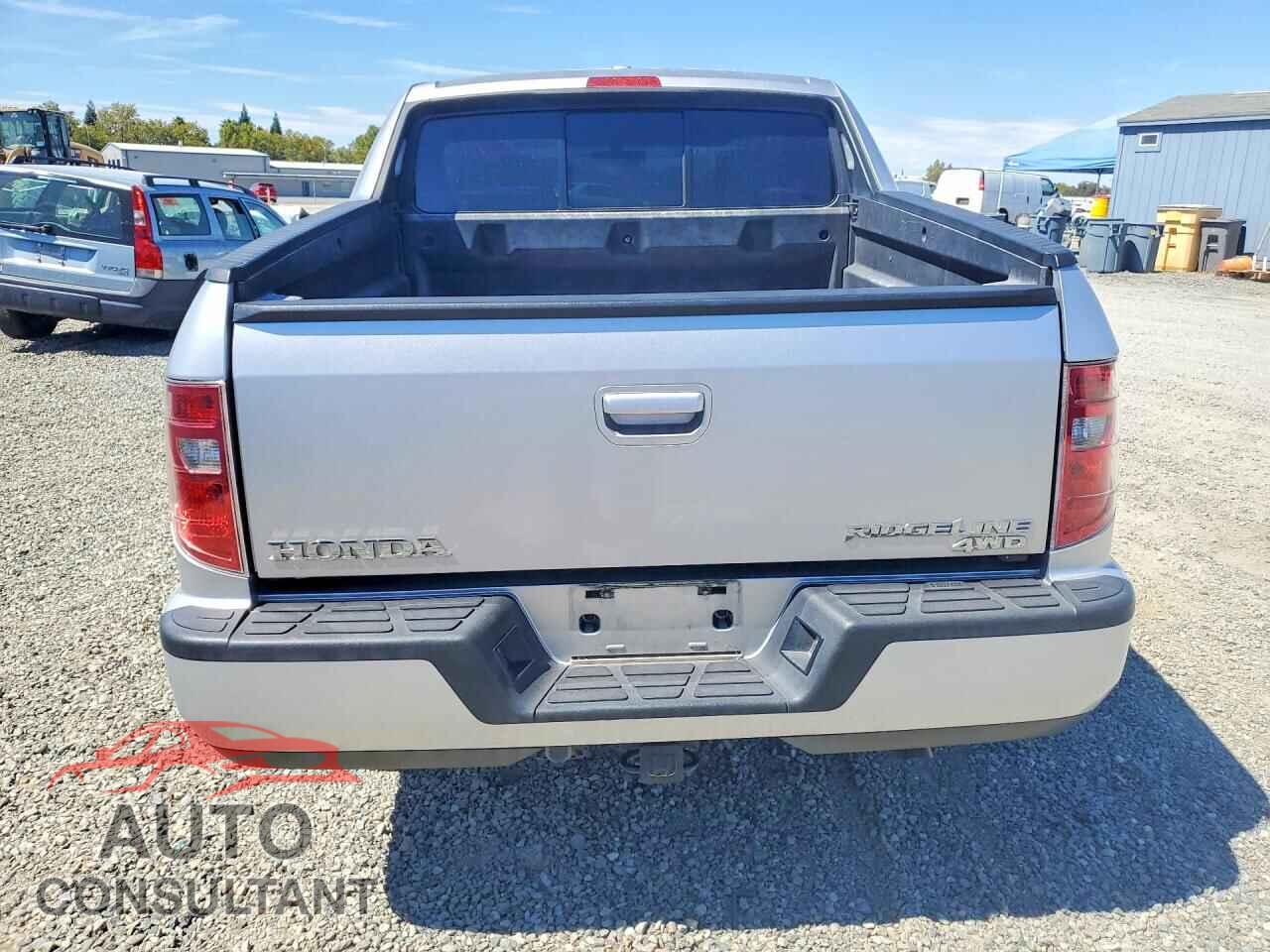 HONDA RIDGELINE 2011 - 5FPYK1F57BB452013