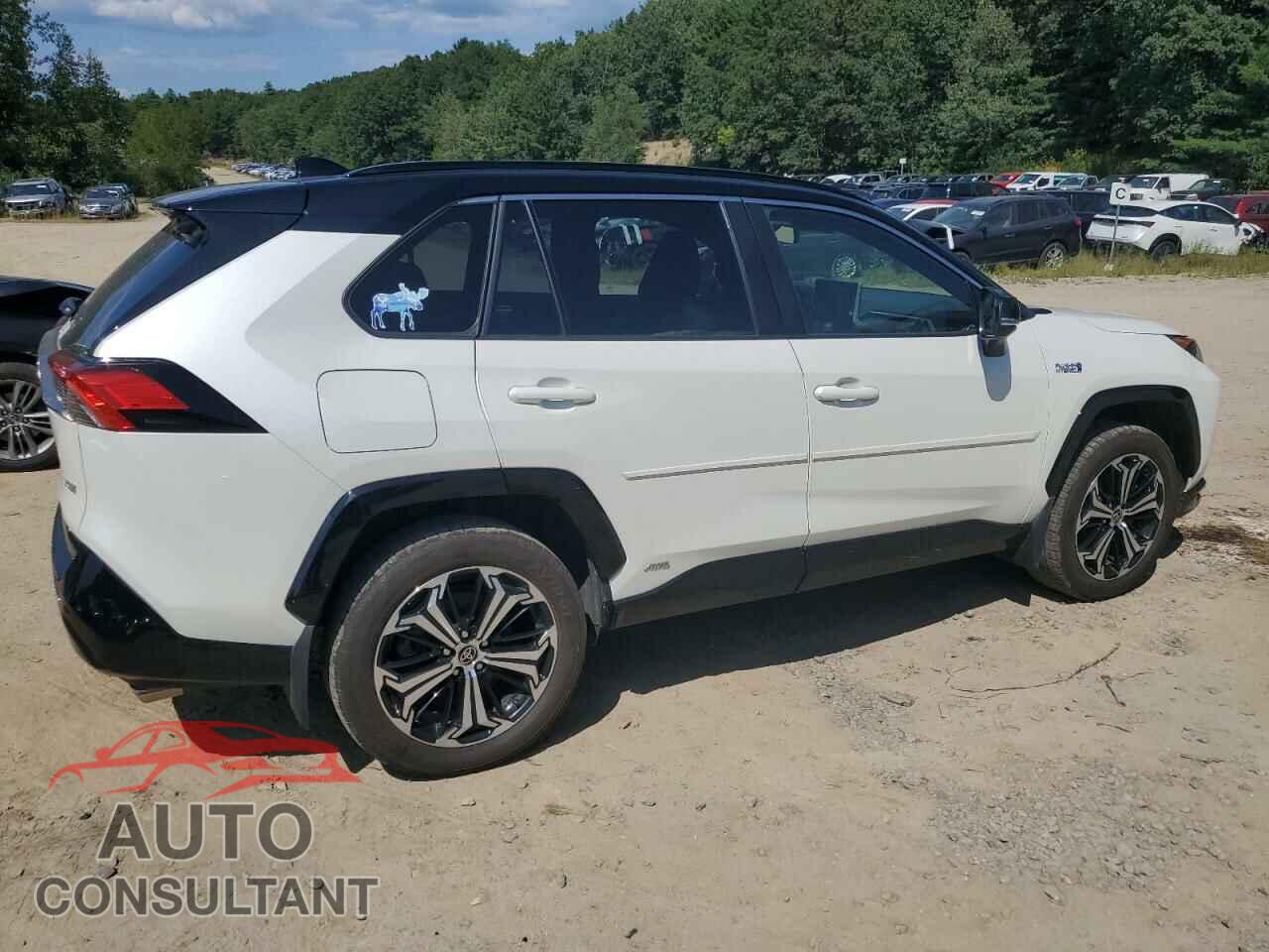 TOYOTA RAV4 2021 - JTMFB3FVXMD068393