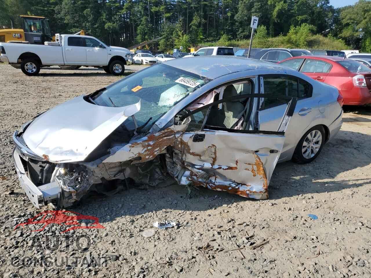 HONDA CIVIC 2012 - 2HGFB2F59CH532173