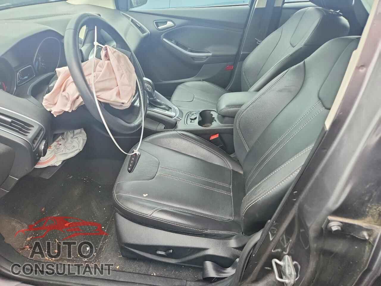 FORD FOCUS 2014 - 1FADP3N25EL270099