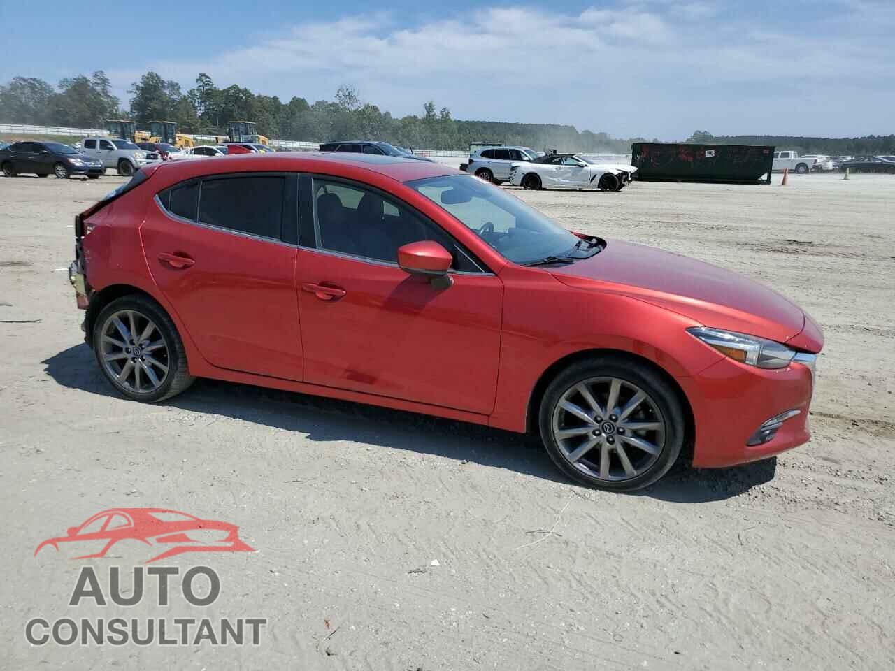 MAZDA 3 2018 - 3MZBN1M37JM189598