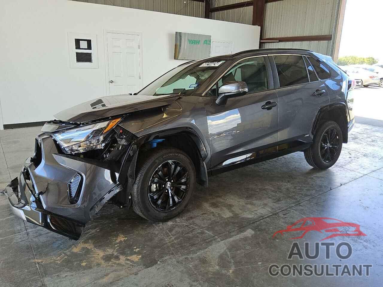 TOYOTA RAV4 2022 - 4T3T6RFV6NU092107