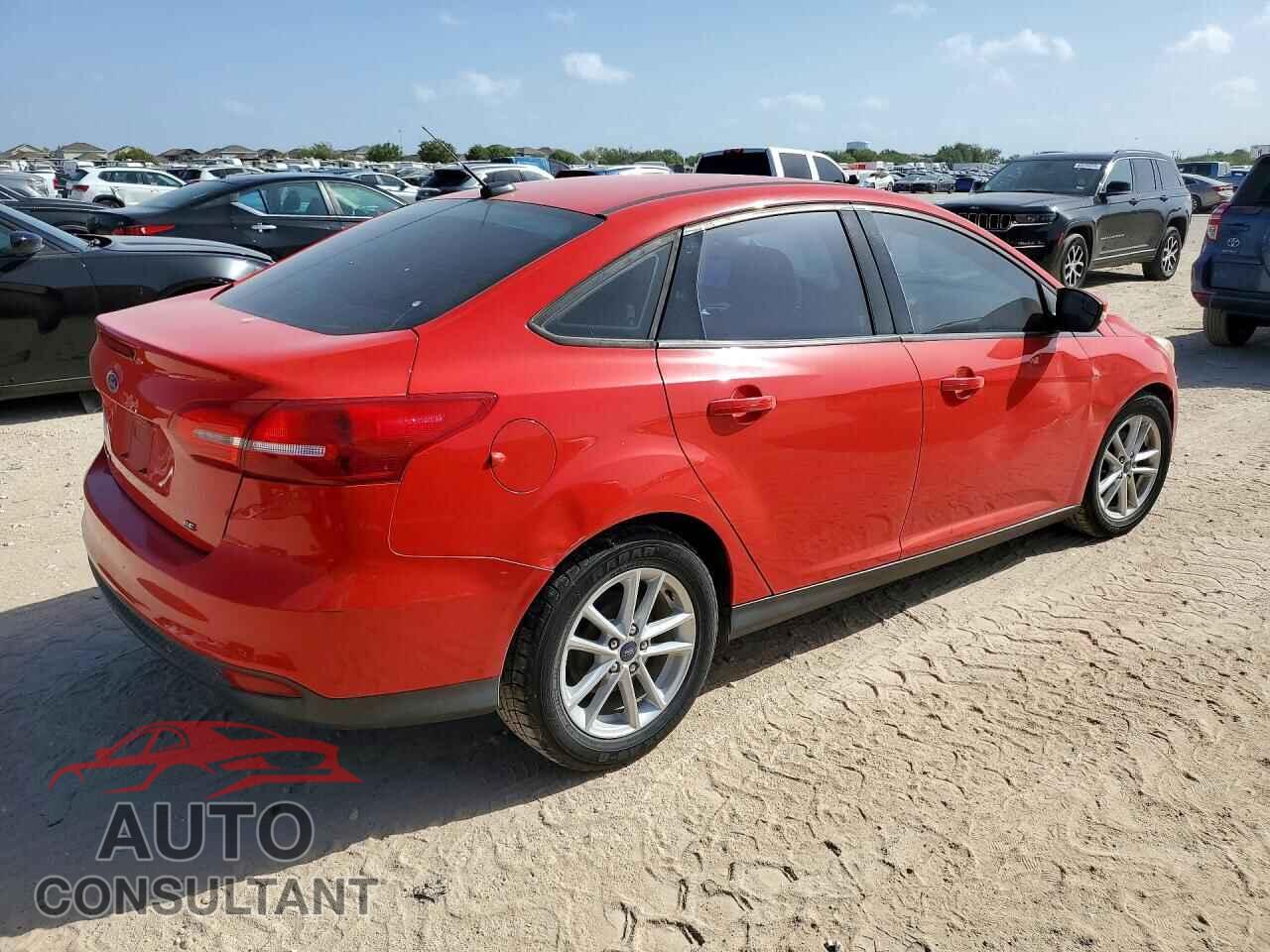 FORD FOCUS 2017 - 1FADP3F26HL244744