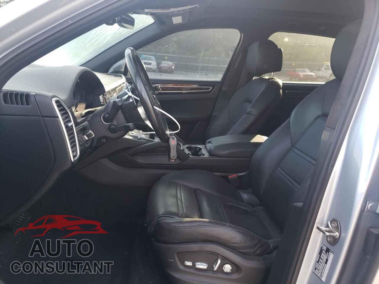 PORSCHE CAYENNE 2019 - WP1AA2AY8KDA06205