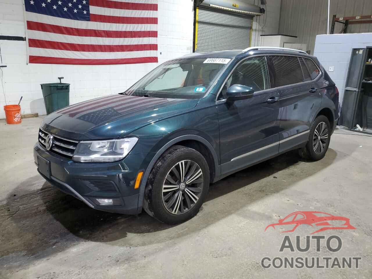 VOLKSWAGEN TIGUAN 2018 - 3VV2B7AX2JM139750