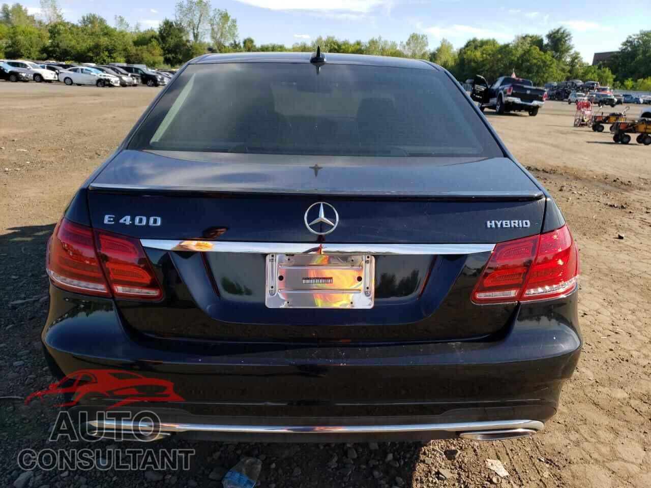 MERCEDES-BENZ E-CLASS 2014 - WDDHF9FB8EA876093