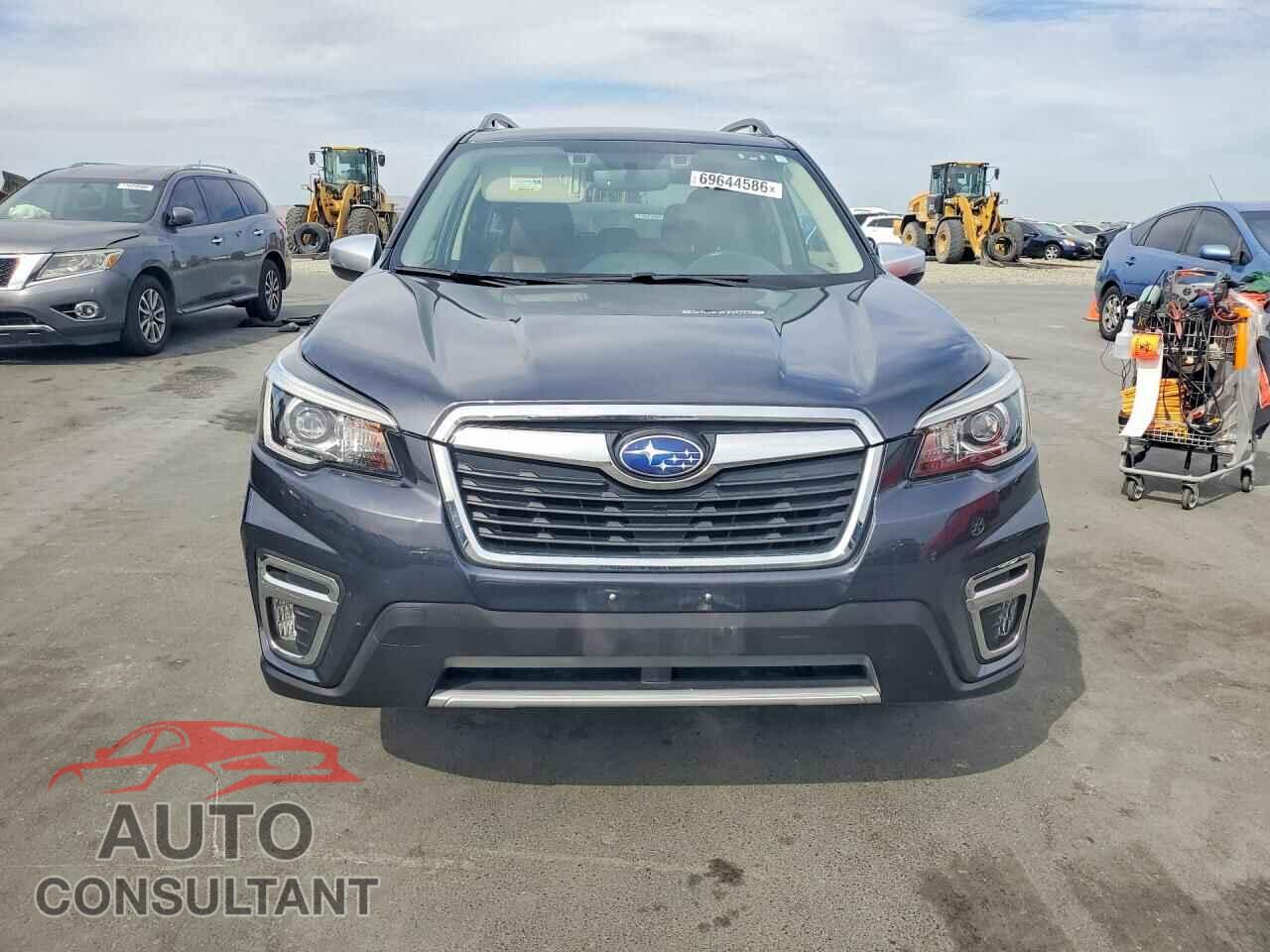 SUBARU FORESTER 2019 - JF2SKAWC2KH452533