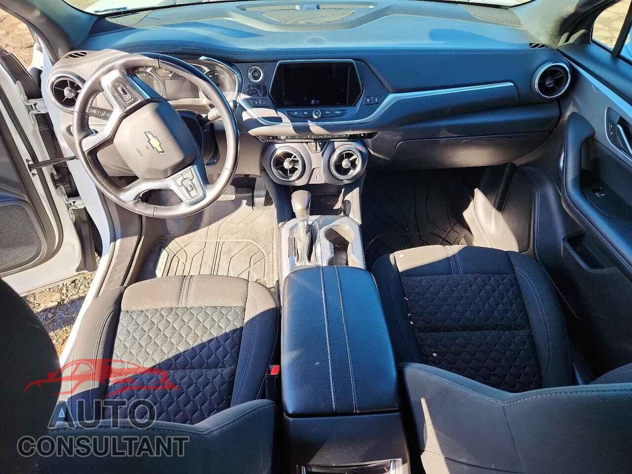 CHEVROLET BLAZER 2020 - 3GNKBCRS4LS678022