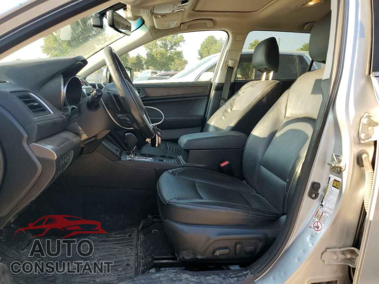 SUBARU OUTBACK 2017 - 4S4BSANC0H3348897