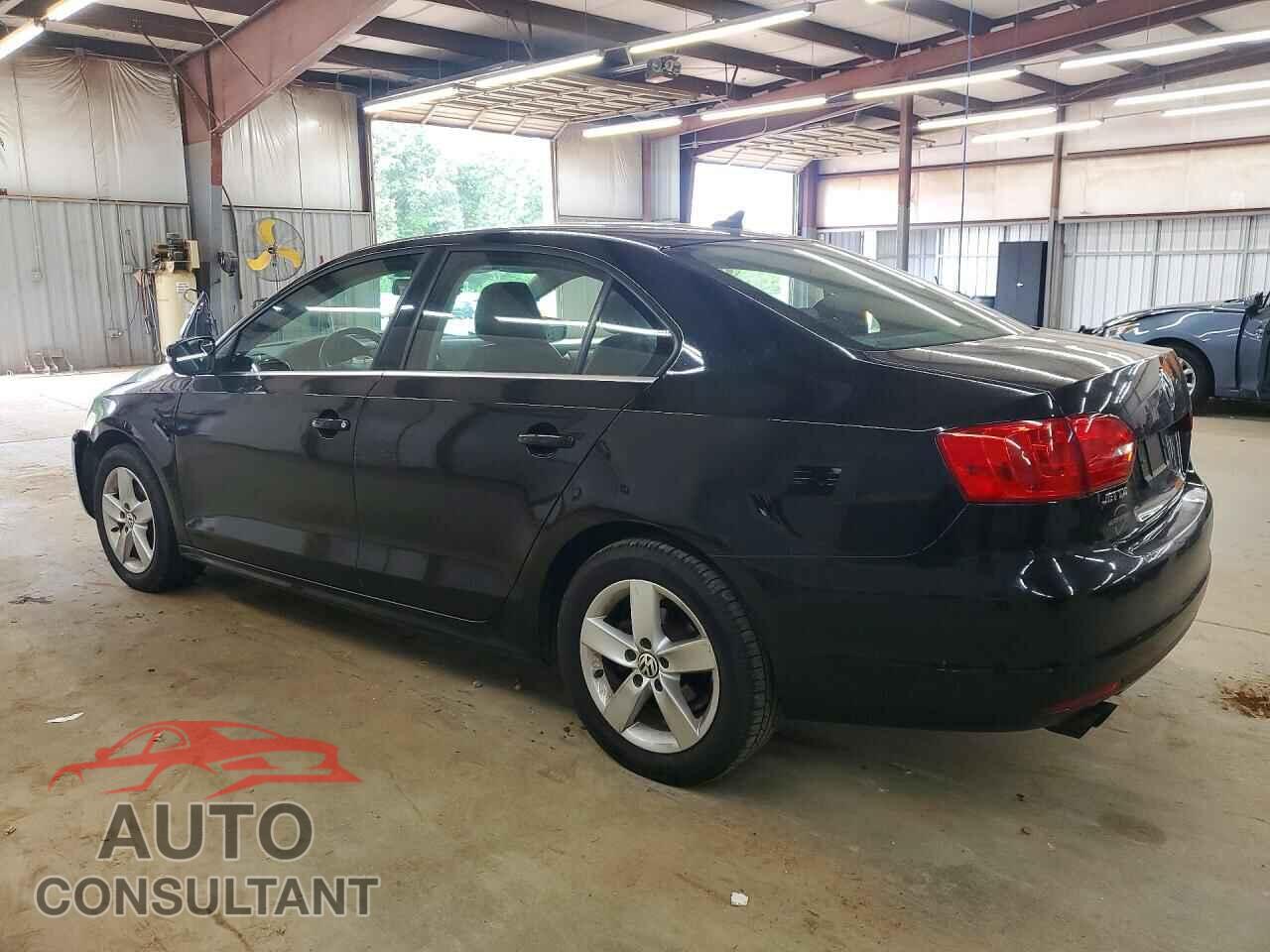 VOLKSWAGEN JETTA 2014 - 3VWLL7AJ3EM389626