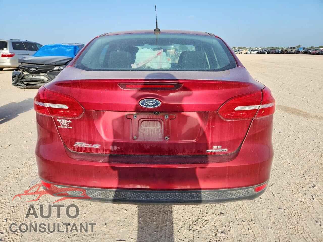 FORD FOCUS 2016 - 1FADP3F22GL350963