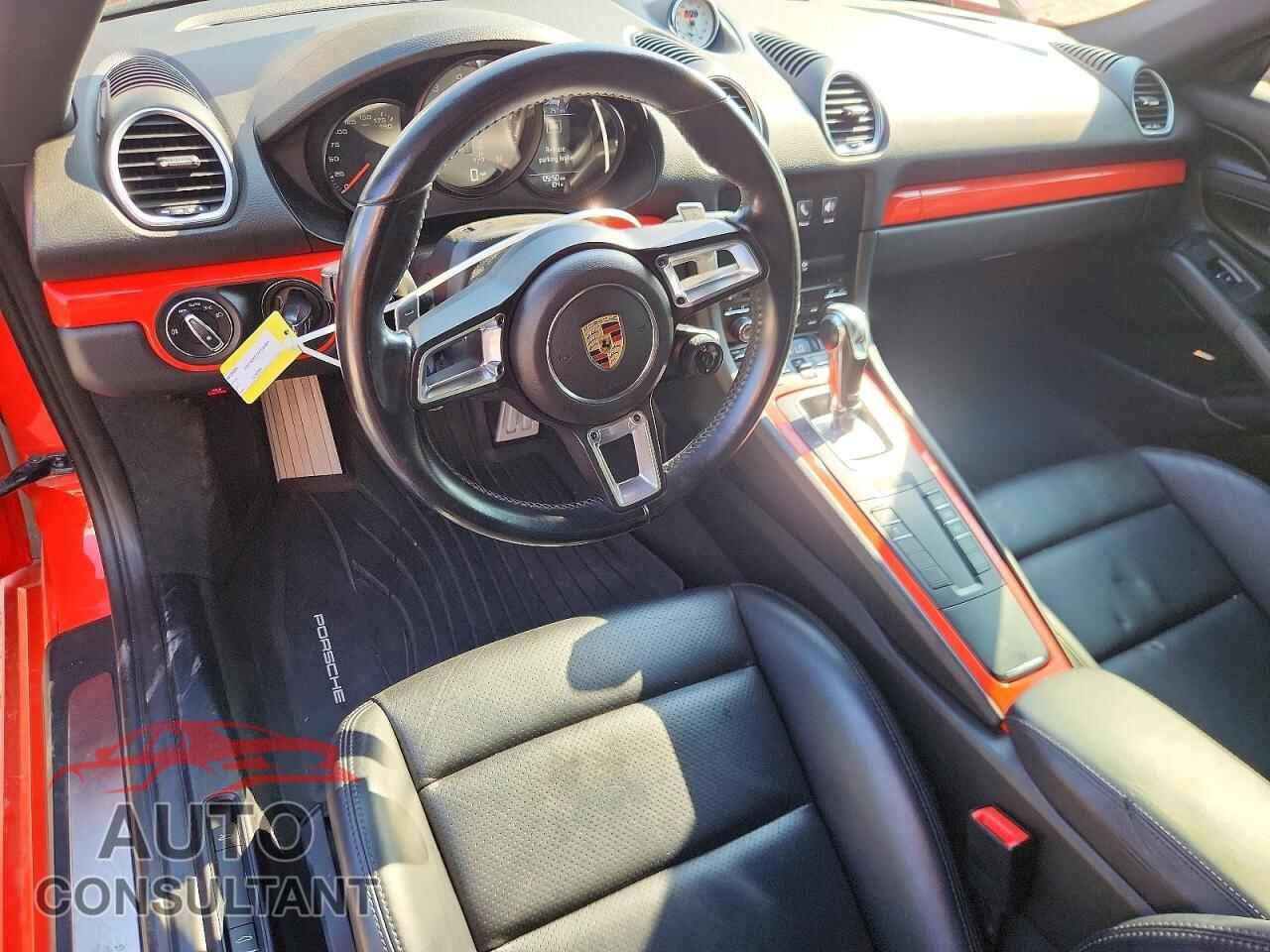 PORSCHE CAYMAN 2017 - WP0AB2A84HS285509