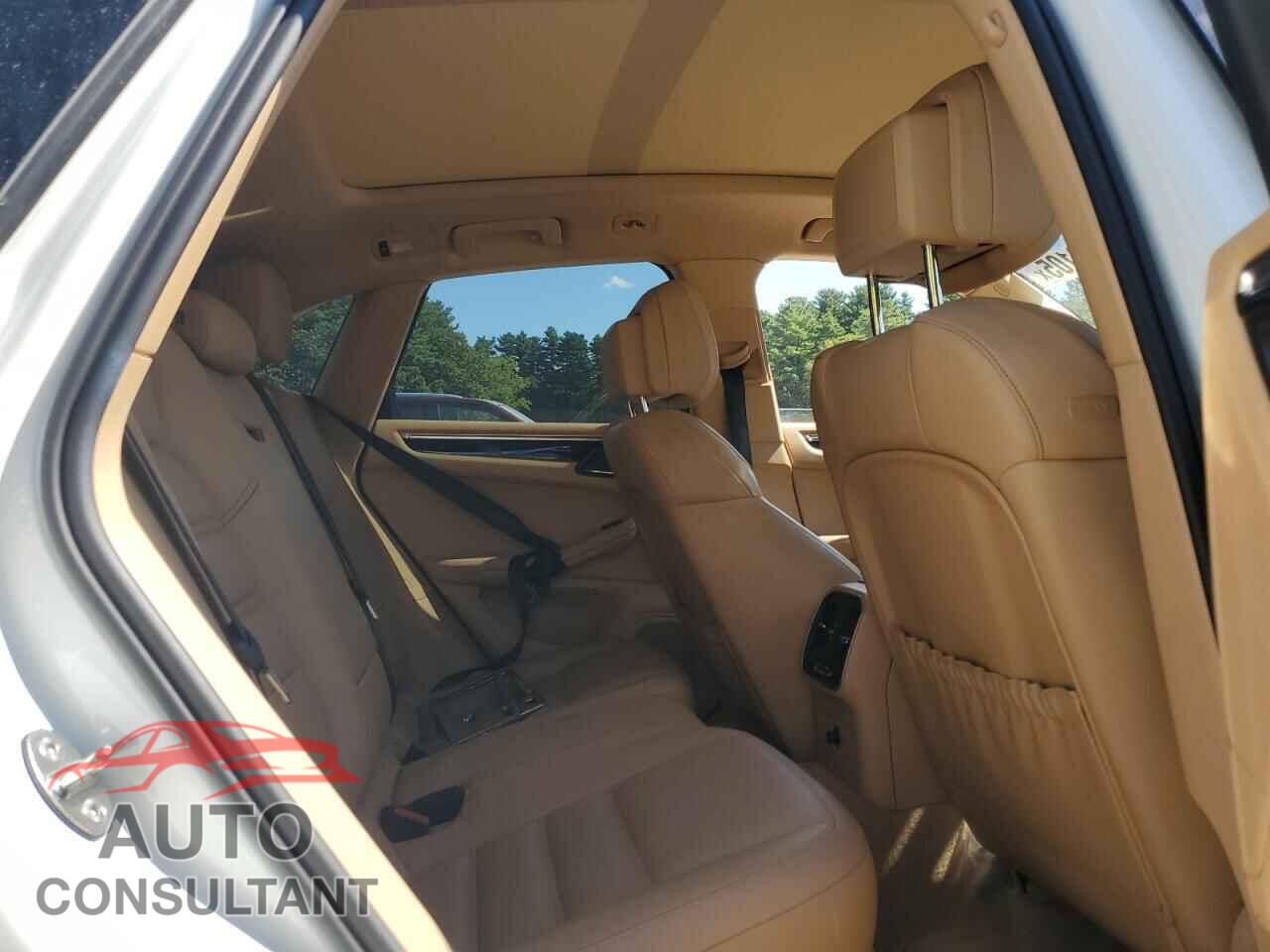 PORSCHE MACAN 2016 - WP1AB2A52GLB44564
