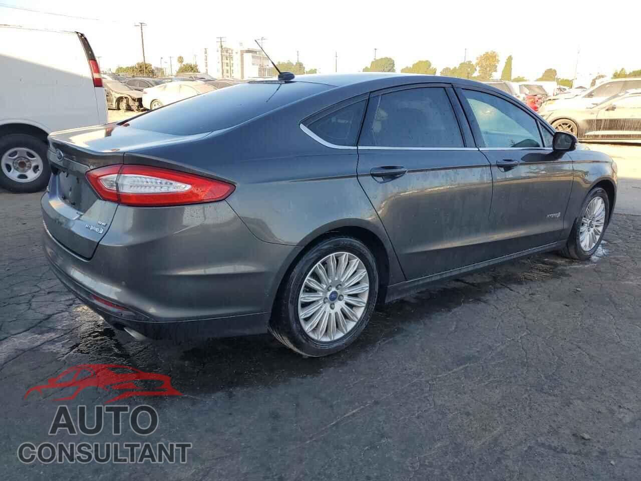 FORD FUSION 2016 - 3FA6P0LU2GR166315