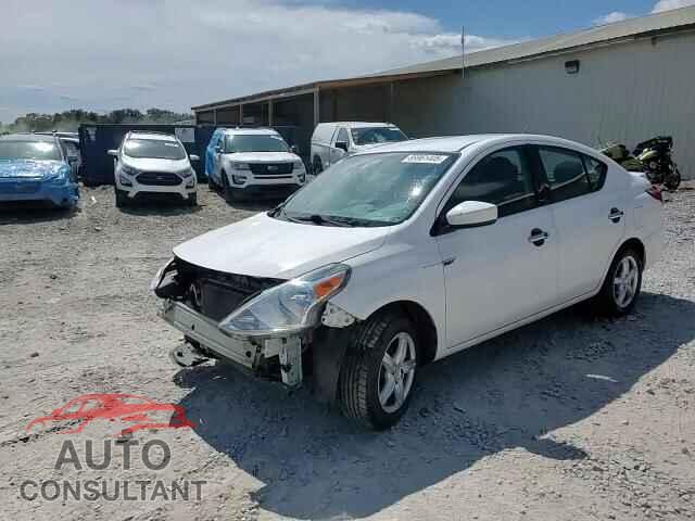 NISSAN VERSA 2019 - 3N1CN7AP3KL841015