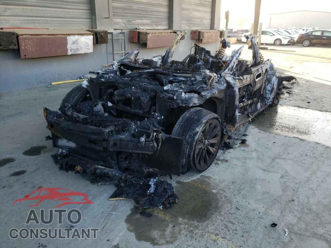 TESLA MODEL S 2016 - 5YJSA1E15GF157094
