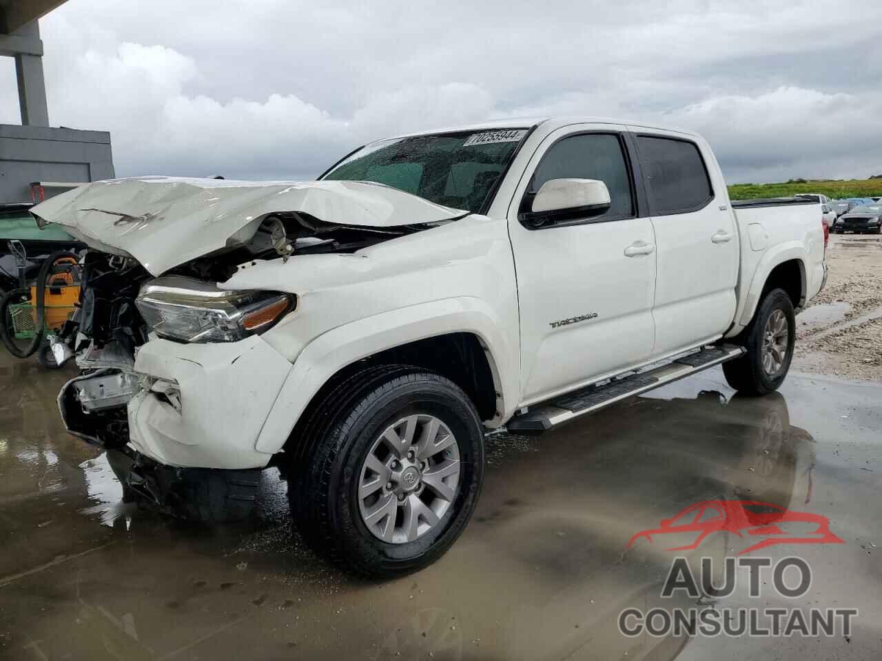 TOYOTA TACOMA 2019 - 3TMAZ5CN7KM085711