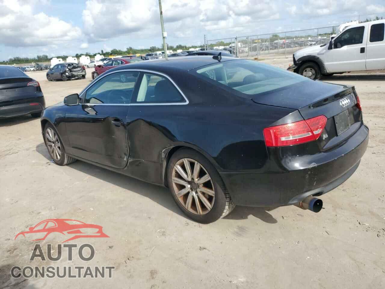 AUDI A5 2010 - WAULFAFR8AA083399