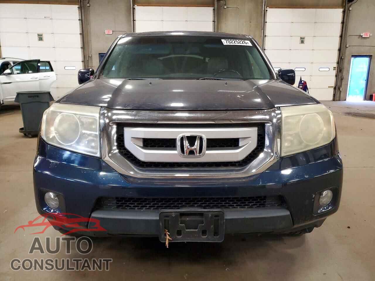 HONDA PILOT 2009 - 5FNYF486X9B033264