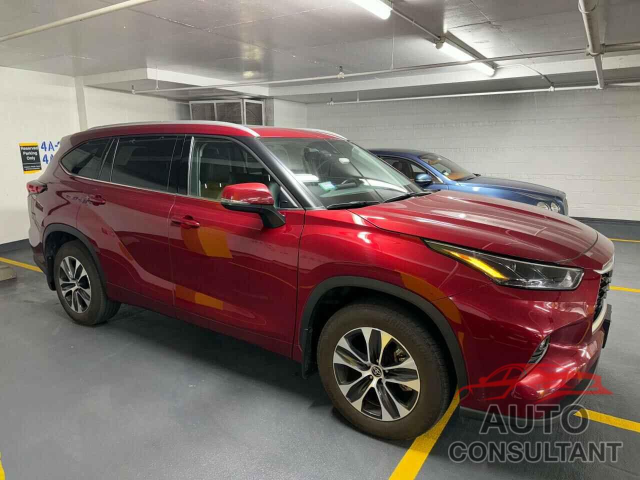 TOYOTA HIGHLANDER 2022 - 5TDHZRBH1NS180805