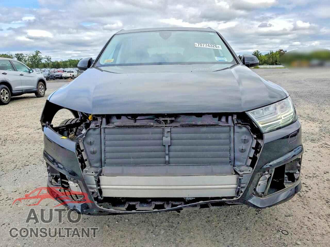AUDI Q7 2017 - WA1LAAF77HD059856