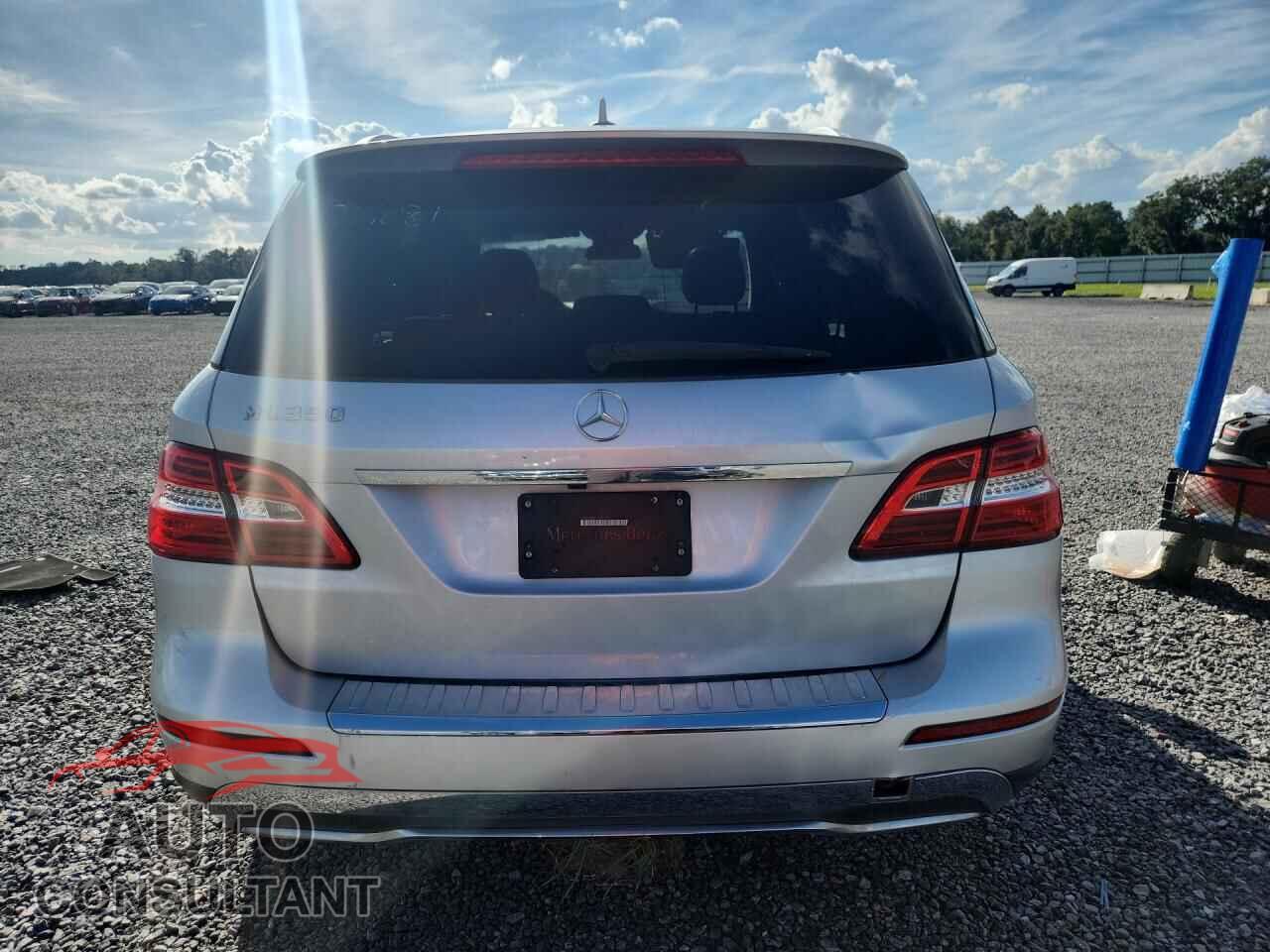 MERCEDES-BENZ M-CLASS 2015 - 4JGDA5JB3FA555681