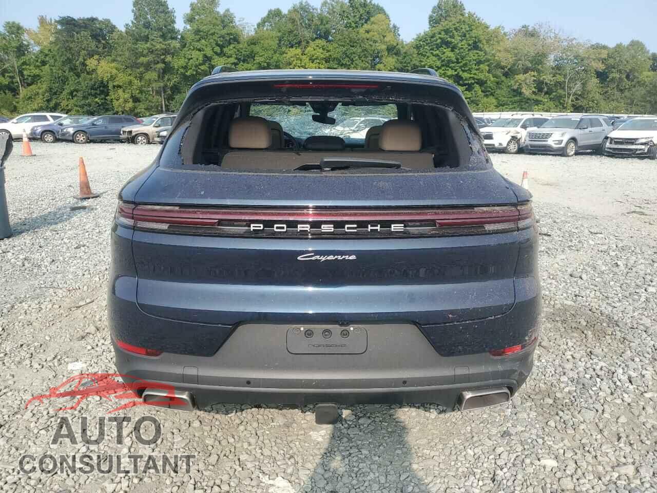 PORSCHE CAYENNE 2024 - WP1AA2AY2RDA07716
