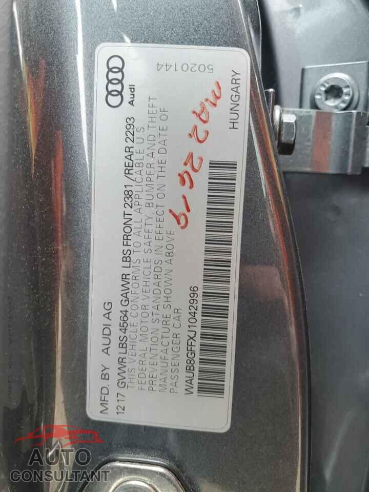 AUDI A3 2018 - WAUB8GFFXJ1042996