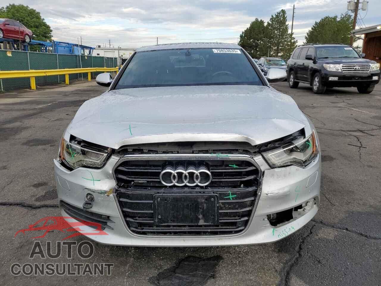 AUDI A6 2013 - WAUGFAFC9DN078500