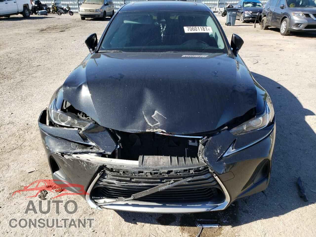 LEXUS IS 2017 - JTHBA1D29H5054434