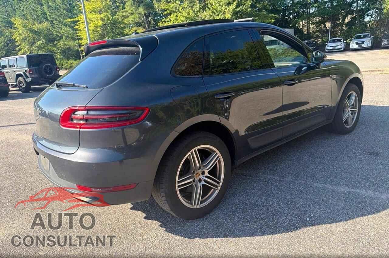 PORSCHE MACAN 2017 - WP1AA2A55HLB05567