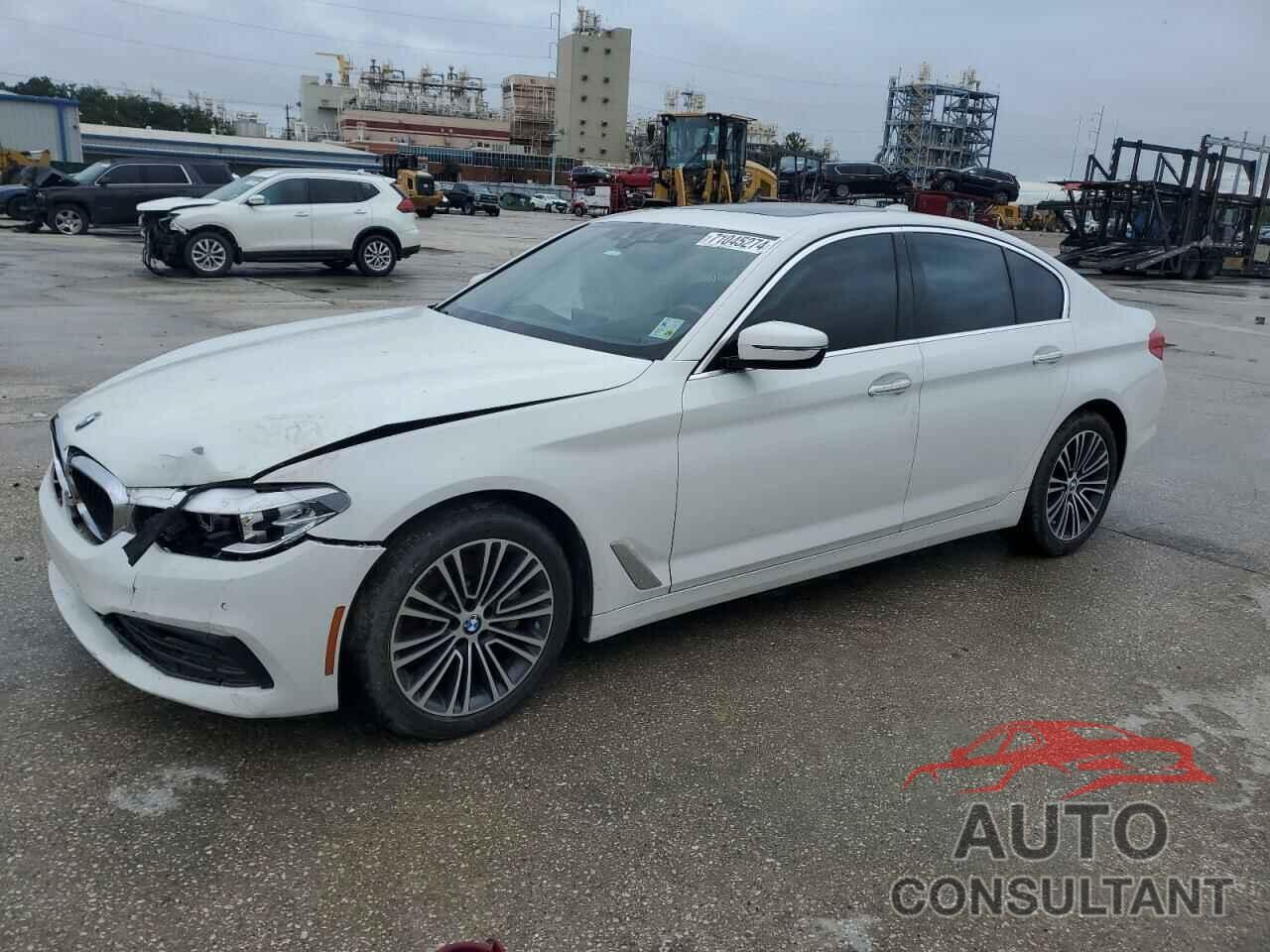 BMW 5 SERIES 2018 - WBAJA5C55JWA38103